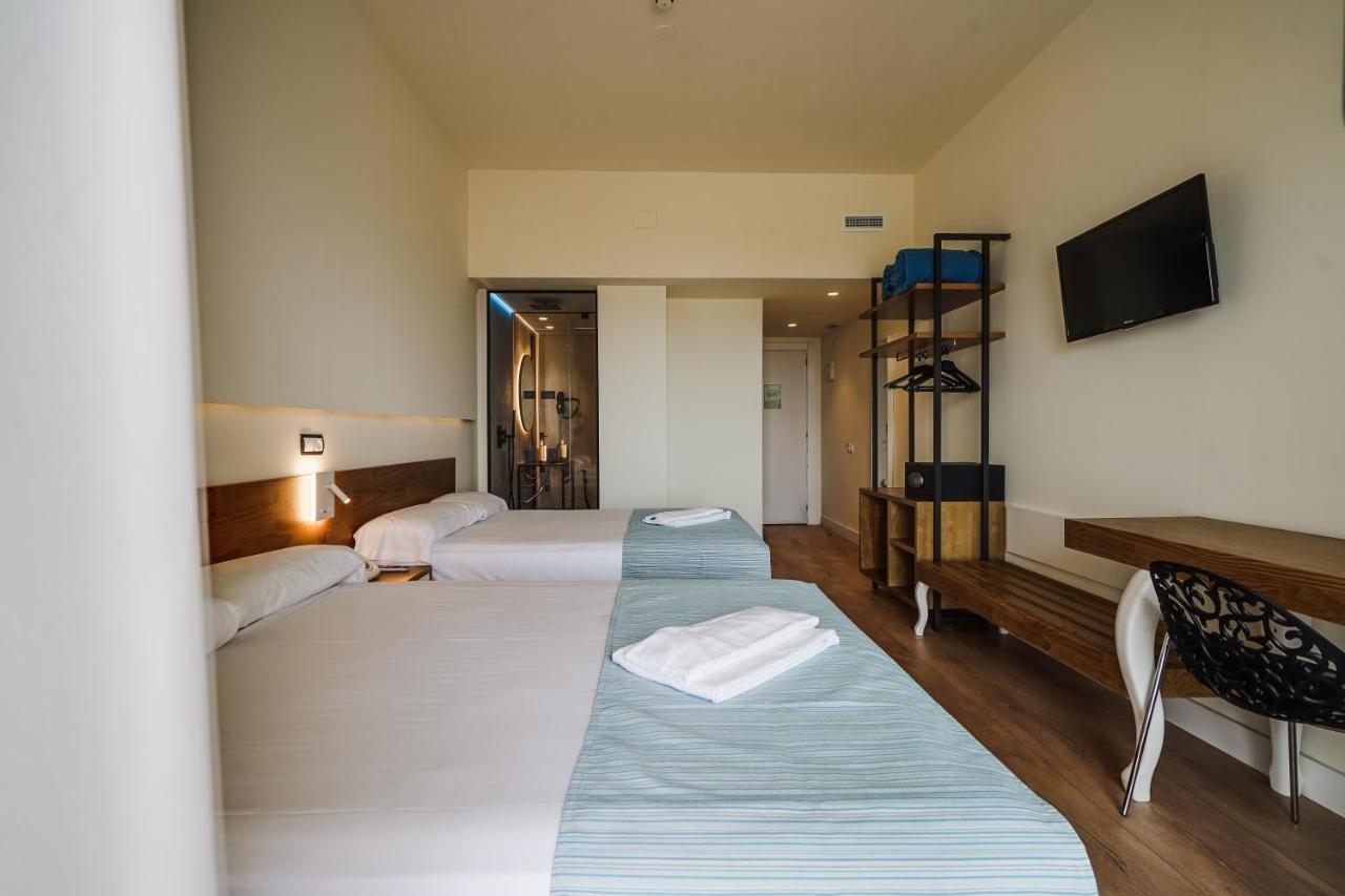 Hotel Brisamar Suites Комарруга Экстерьер фото