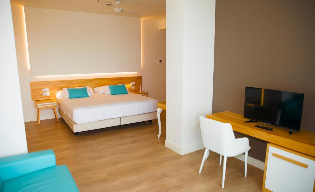 Hotel Brisamar Suites Комарруга Экстерьер фото